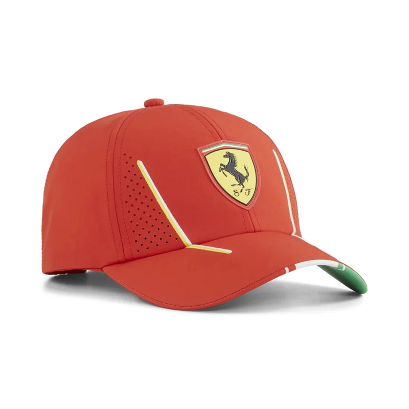 Boné Scuderia Ferrari 2024 - Vermelho Queimado