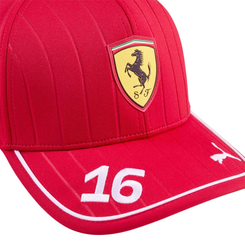 Boné Scuderia Ferrari Pilotos 2025 - Cereja Escuro