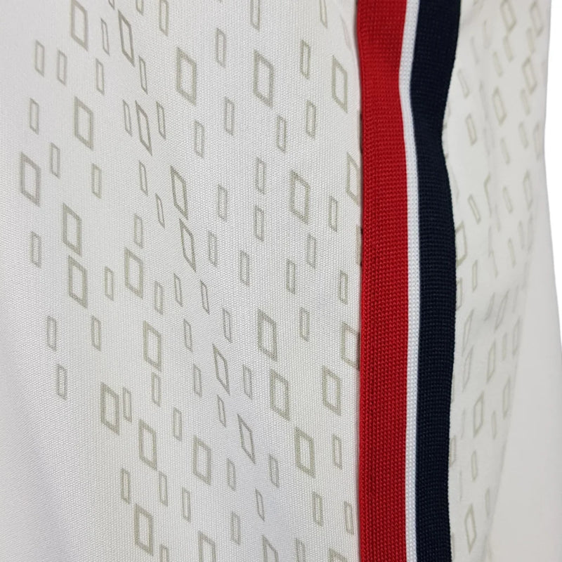 Camiseta Branca Mercedes - 2023
